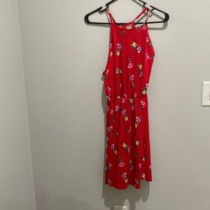 Red sleeveless dress